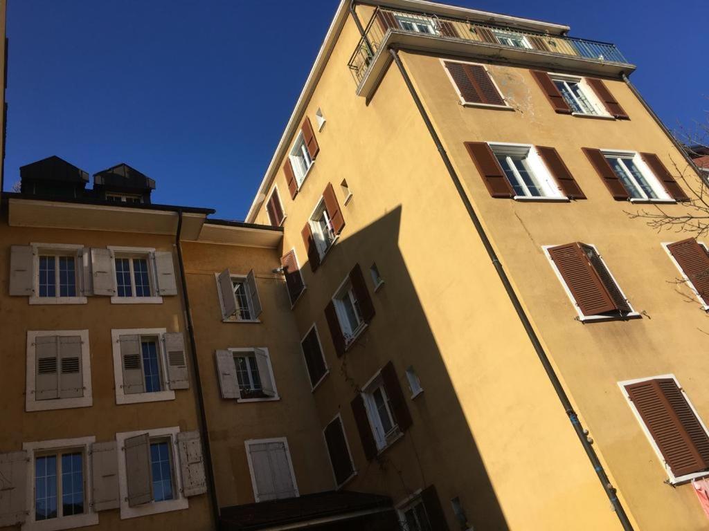 Parking Voiture & Appartement 2Pcs Lausanne Centre מראה חיצוני תמונה